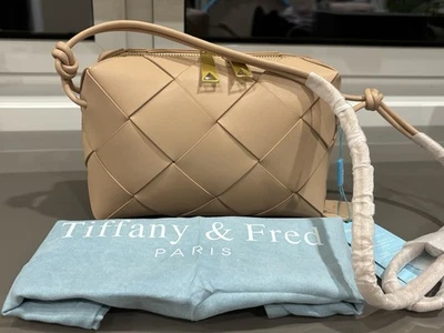 Кожаная женская сумка-мессенджер через плечо Tiffany & Fred Paris на молнии - Изображение 1 из 4