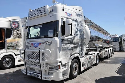 TEKNO 86346 SCANIA NEXT GEN 4X2 + SEMI CISTERNA 3 ASSI " REPINSKI TOP GUN " - Immagine 1 di 4
