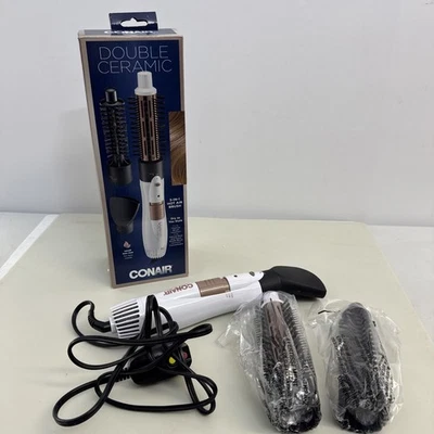 Cepillo de aire caliente Conair doble cerámica 3 en 1,25" - punta fría y 2 ajustes de calor Foto 1 de 4