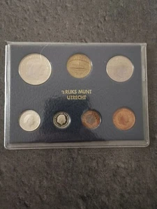 COFFRET GULDEN & CENTS UNC PAYS BAS 1979 / NEDERLAND SET COINS - Picture 1 of 2
