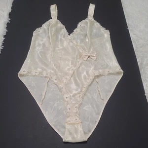 Vintage Gold Label Victoria's Secret Teddy Spitze und Seide mit Schleife Gr. M - Bild 1 von 13