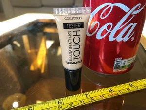 Cool Beige Foundation #3 Collection Illuminating TOUCH Foundation kleine Flasche - Bild 1 von 2