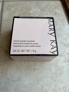 Mary Kay Mineral Powder Foundation BEIGE 0.5  - New in Box Discontinued 040988 - Picture 1 of 2