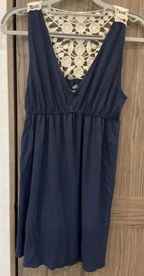 Vestido azul sin mangas MUDD para mujer con encaje en la espalda talla M Foto 1 de 4