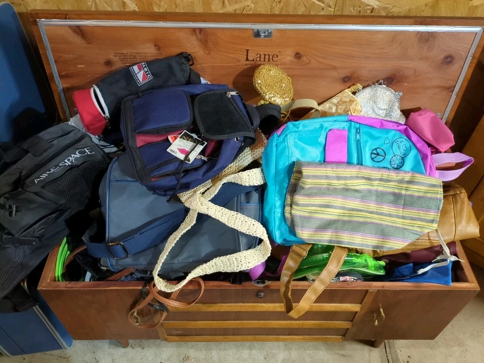 Handbag Purse Clutch Wallet Backpack Wholesale Lot -# READ DESCRIPTION! #- - Image 1 of 4