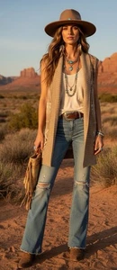 VTG Lauren Ralph Lauren Womens M Silk Wool Midi Western Aztec Boho Sweater Vest - Picture 1 of 9