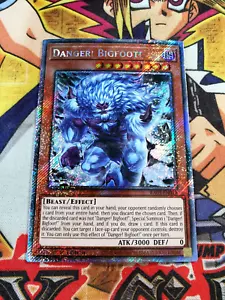 Danger! Bigfoot! *ALT ART* ra03-en019 (NM+) Platinum-Secret Rare Yu-Gi-Oh! - Picture 1 of 1