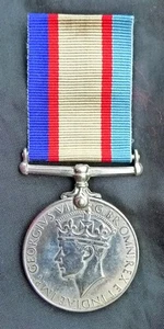 AUSTRALIA SERVICE MEDAL 54 BASE RAAF FROM STIRLING NORTH & QUORN SOUTH AUSTRALIA - Picture 1 of 7
