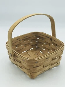 1988 Longaberger Square Basket Movable Handle 8”. Wide Berry Basket EUC USA - Picture 1 of 12