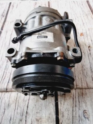 Delphi AC compressor for Alfa Romeo 155 and Chrysler Voyager 2.5 TD - Image 1 of 4