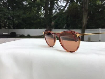 Gafas de sol vintage de policía de los 90 con marco 5005 hechas en Italia Foto 1 de 4