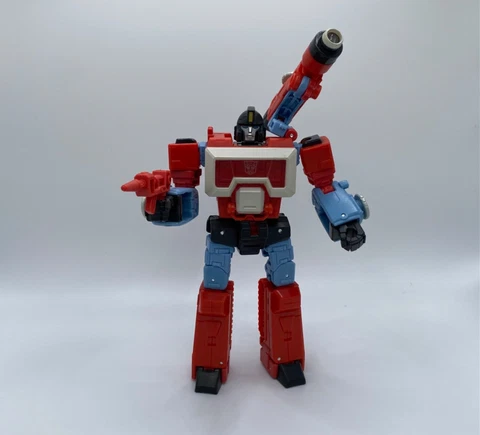 Transformers Studio Series 86 Perceptor Deluxe -  Complete Cover