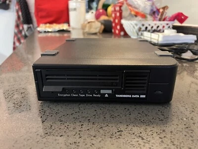 Tandberg Data 3520-LTO Ultrium LTO-5 External SAS Tape Drive - Image 1 of 4