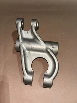 DUCATI 748 916 996 GENUINE OEM ELEPHANT LOGO REAR SUSPENSION LINK BRIDGE BONE - Image 1 of 4