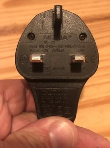 Original Nokia AC2X 5.3v 500ma UK Charger For Various Nokia Mobile phones - Zdjęcie 1 z 6