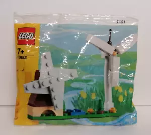 Lego 11952 Éolienne et Moulin à Vent Polybag - Neuf et Scellé - Picture 1 of 2