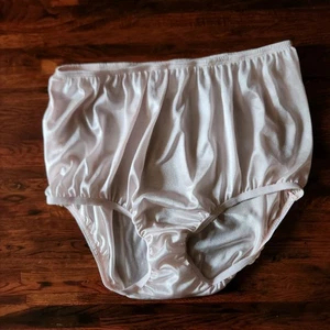 Rosa Nylon Höschen Größe 8 Vollslip Unterwäsche  - Bild 1 von 5