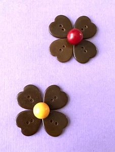 10 Vintage Bakelite Buttons; 8 Brown Hearts, 1 Yellow Ball, 1 Red Ball - Picture 1 of 2