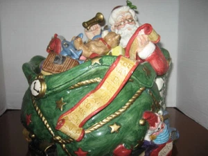 Vintage Fitz and Floyd Christmas Santa Sleigh 4.5qt Tureen Punch Bowl With Ladle - Picture 1 of 5