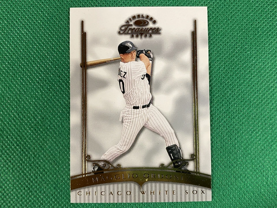 2003 Timeless Treasures #55 Magglio Ordonez 231/900 Chicago White Sox - Image 1 of 1