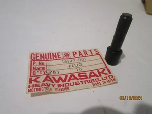 NOS Kawasaki 1973-2003 KE100 KD80 OEM Plug Carburetor Cap PN:16147-001 - Bild 1 von 4