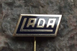 Vintage Lada Sewing Machines Company Czechoslovakia Textile Firm Pin Badge - Picture 1 of 4