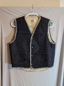 *Distressed* Vintage Women's M/L Montgomery Ward Denim Vest - Picture 1 of 9