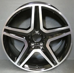 1 GENUINE MERCEDES GLA X156 19" AMG-LINE ALLOY WHEEL RIM BLACK DIAMOND CUT - Picture 1 of 10