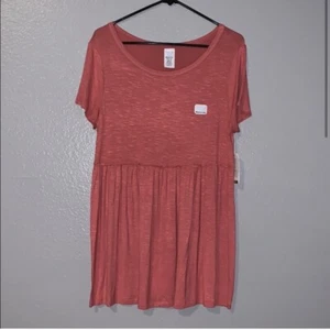 Time and Tru Maternity Short Sleeve Babydoll Top  - Picture 1 of 5