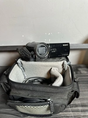 Sony Handycam HDR-CX130 42X Zoom Digital Camcorder Black *GOOD/TESTED* - Image 1 of 4