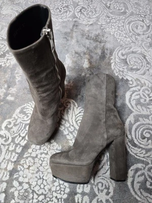 Botines Gucci Gris Gamuza Plataforma Tacón Talla 37 it Foto 1 de 4