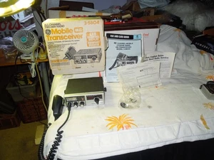 Vintage Unused GE Model 3-5804G CB Mobil Transceiver TESTED WORKING - Picture 1 of 16