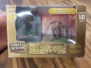 FORCES of VALOR 1:32 scale U.S.101st AIRBORNE DIVISION, PFC Reynolds- 99005 - Picture 1 of 4
