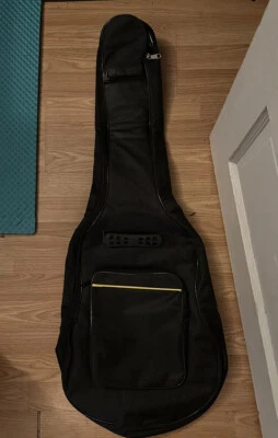 Nice Soft Shell Guitar Case - Image 1 of 2