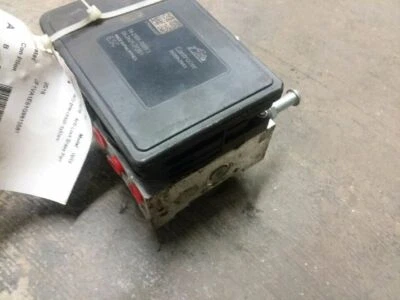 2016 Subaru WRX: ABS Pump Assembly - Image 1 of 4