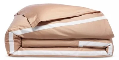 $1050 MATOUK ALESSANDRA CETIM QUEEN CAPA DE EDREDOM AMBROSIA ROSA OSSO DE CORAL MARFIM - Imagem 1 de 4