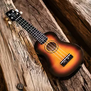 Ukulele soprano per principianti Sawtooth 21 pollici Basswood Sunburst - Foto 1 di 6
