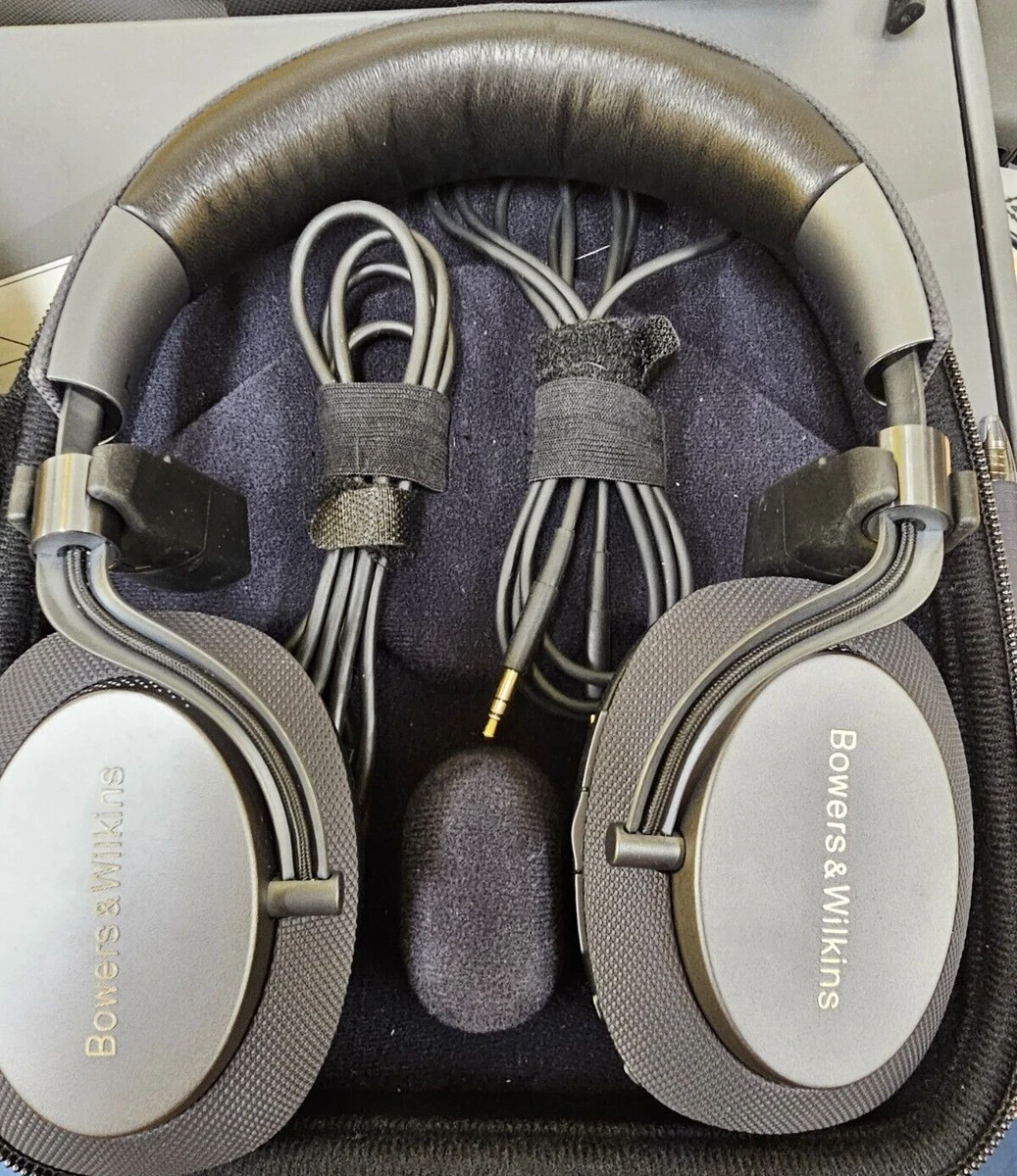 Bowers & Wilkins PX Space Grey Wireless Bluetooth Noise Cancelling