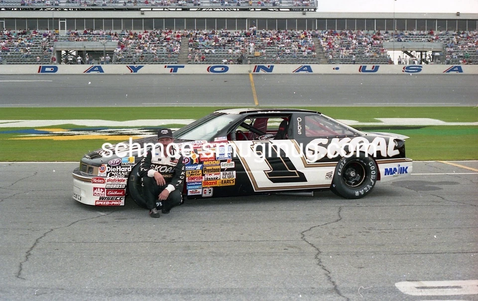 FOTO DE CARRERAS DE COLECCIÓN 8X10 #2272-12A; TERRY LABONTE, 1990 DAYTONA, COPA NASCAR Foto 1 de 1