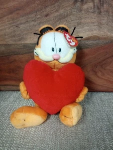 Ty Beanie Babies Garfield The Cat Holding Big Red Heart 2007 NEW W/TAGS - Picture 1 of 7