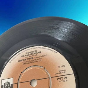 Nancy Sinatra - These Boots Are Made For Walkin - 7" Vinyl EP EX 1976 PVT79 - A1 - Picture 1 of 10