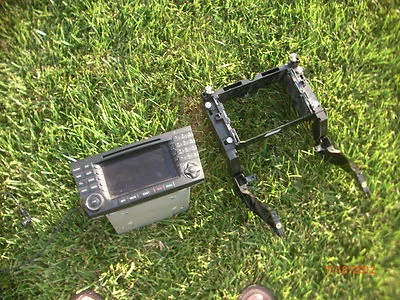 (2003-2006) Mercedes-Benz W211 GPS NAVIGATION SCREEN + BRACKET E320 E500 E55 AMG - Image 1 of 4