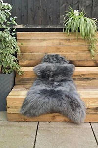 Genuine Real British Sheepskin Rug Dark Grey Very Soft and Plush Super Soft!!! - Picture 1 of 5
