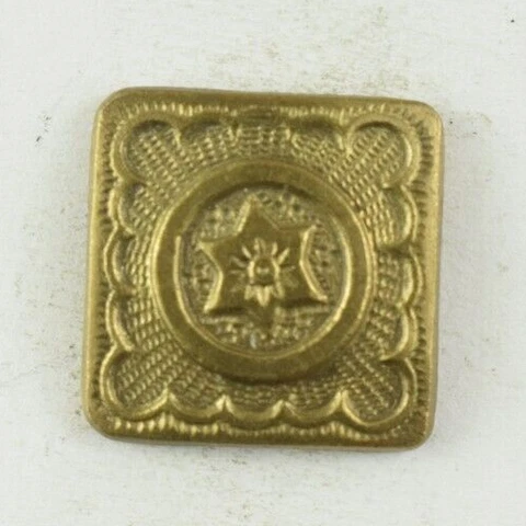 1820's-40's Golden Age Square 1 Piece Extra Rich Gilt Original Button 5 L9B Cover