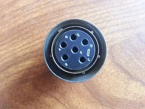Conector Circular AMPHENOL TV06RW-17-6S Especificación MIL 6P TAMAÑO 17 ZÓCALOS TRI-INICIO - Imagen 1 de 5