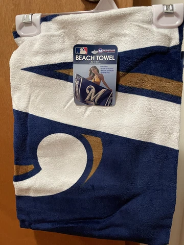 Milwaukee Brewers MLB 30" x 60" Beach Towel McArthur Brand New Cover