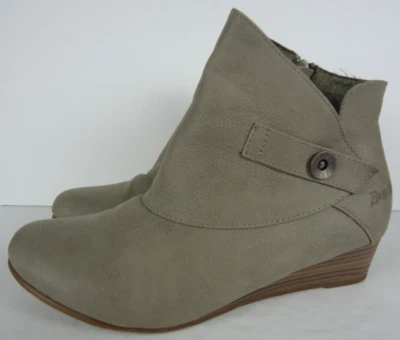Blowfish Gray Zipper Ankle Boots Size 8.5 Logo Button Accent Narrow Wedge Heel - Image 1 of 4