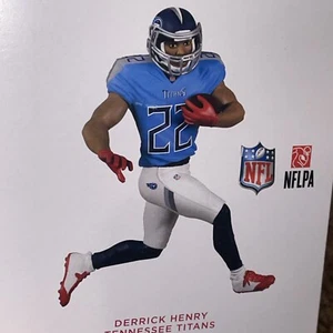 2022 Hallmark Xmas Ornament Derrick Henry Tennessee Titans NFL Football Legends - Bild 1 von 3