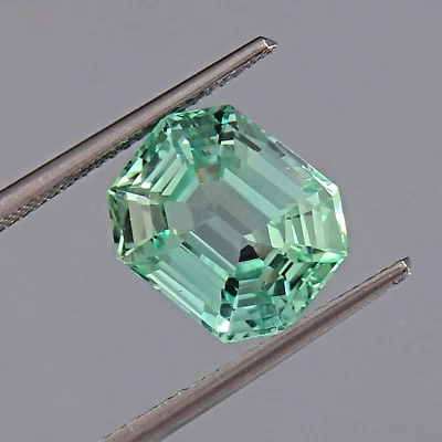 6.50 Ct Natural Ceylon Blue Green Parti Sapphire Radiant Cut Loose Gemstone - Image 1 of 4