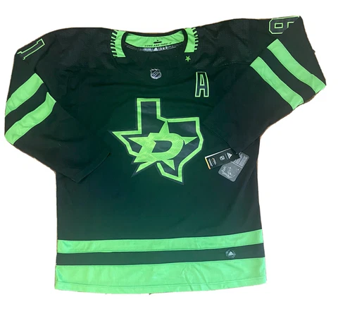 FREE SHIPPING Tyler Seguin Brand New Black Green NWT Jersey Cover